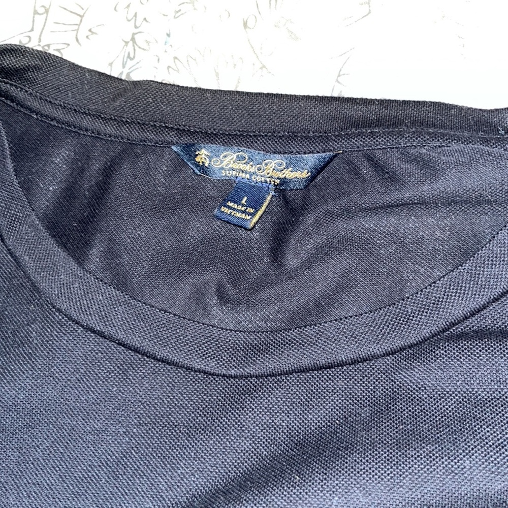 Brooks brothers mens large black t shirt